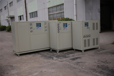 南京水冷箱式工业冷水机图片
